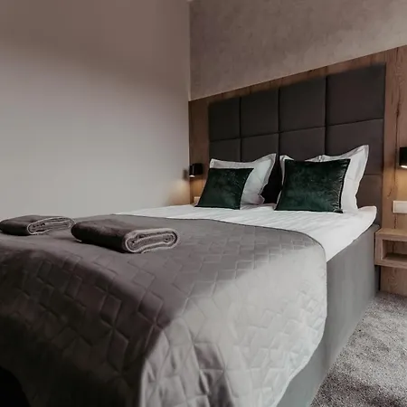 Nova Apartamenty&pokoje 3*