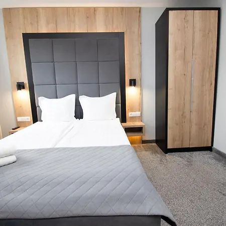Nova Apartamenty&pokoje 3*
