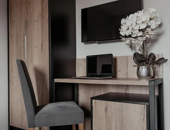 Nova Apartamenty&pokoje Отель типа 