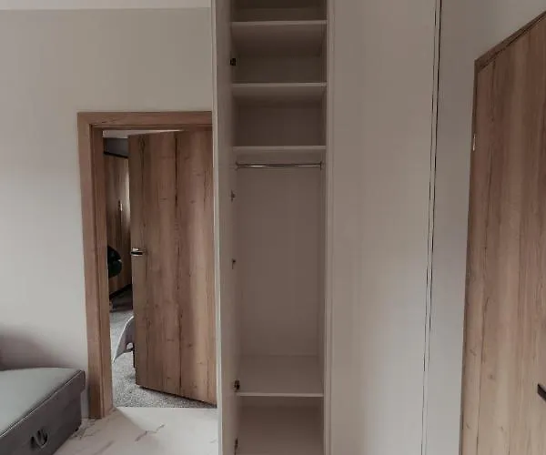 Nova Apartamenty&pokoje Отель типа 